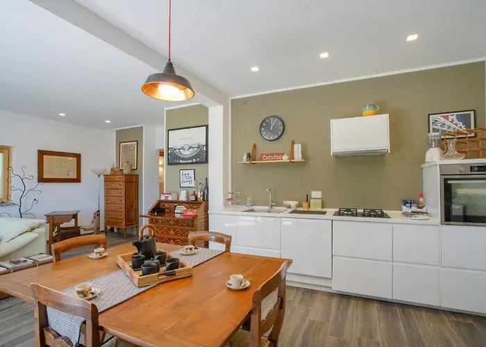 בית נופש Cozy In With Kitchen